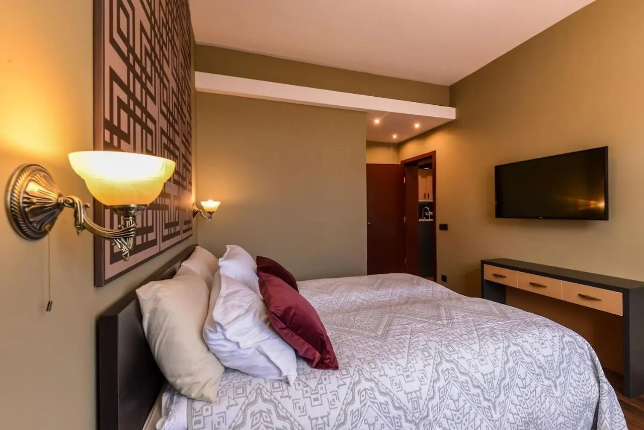 Sofia Dream Apartments - Jazzy Two Bedroom Suite By Flat Mаnager 0*,  בולגריה