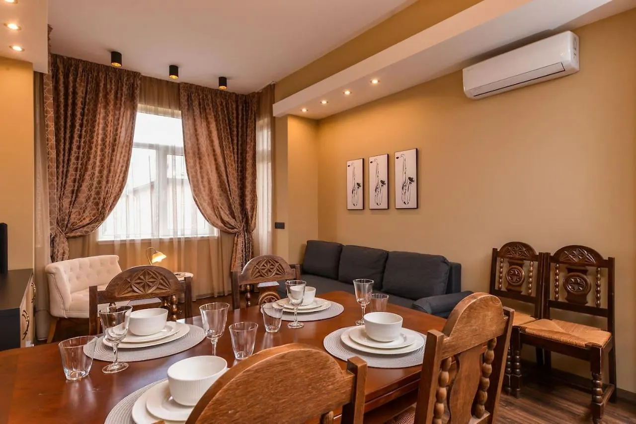 Sofia Dream Apartments - Jazzy Two Bedroom Suite By Flat Mаnager联系方式